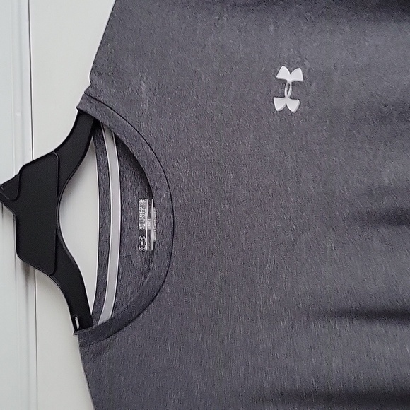 Under Armour Men's Heatgear Shirt - Picture 4 of 11